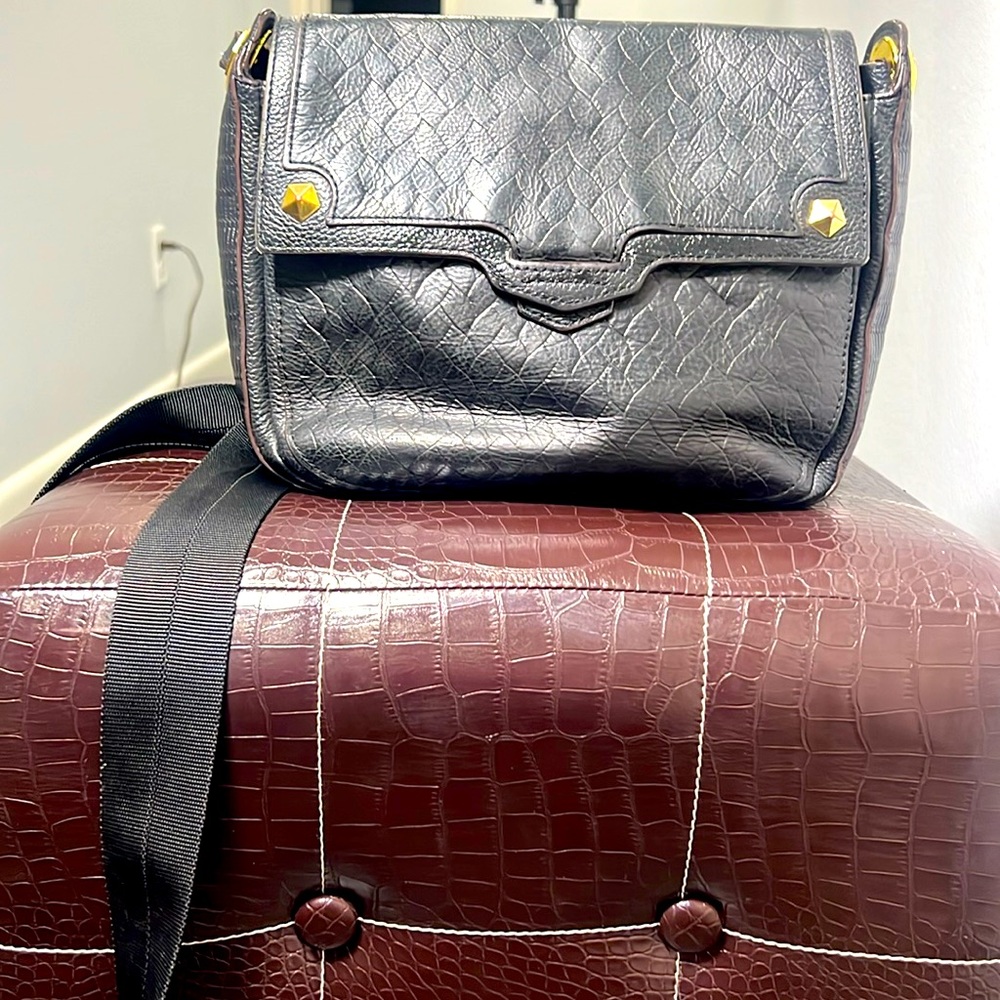 Women's black Dr YANY crossbody with gold hardware